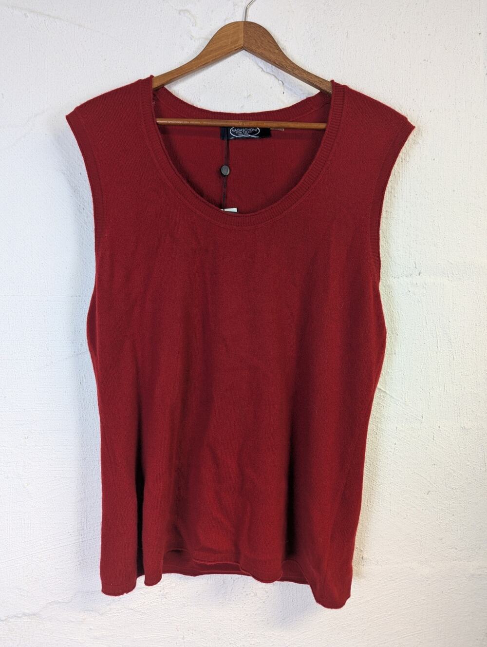Cashmere Tank Top Red Knit Office Preppy Classic Luxury Magaschoni XL New